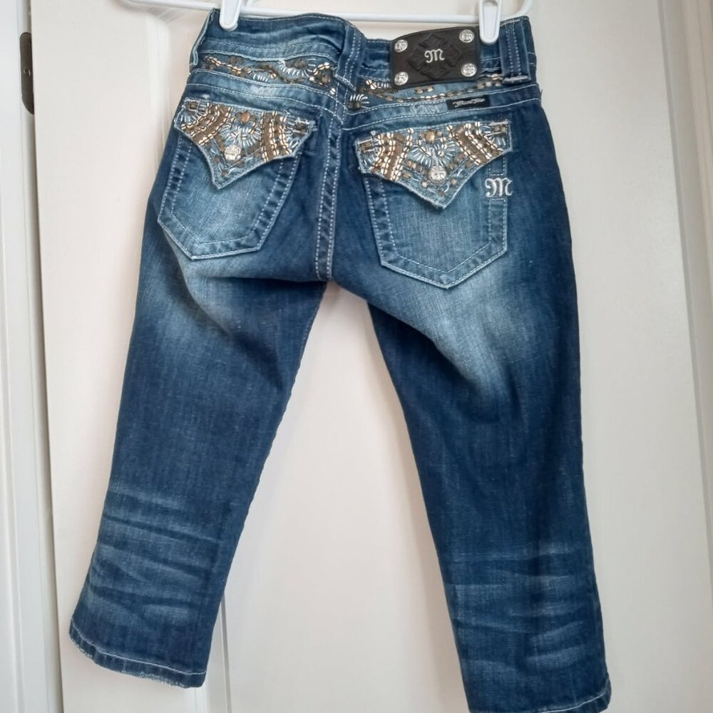 Miss Me Cropped Jean Capri Size 25